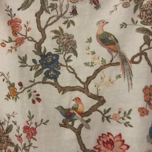 White Tee with Floral and Bird pattern - Picture 4 of 4